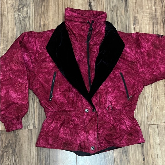 Vintage Women’s Havoc Ski Snow Coat Red Jacket with Black Accents Sz 12 - Picture 1 of 9